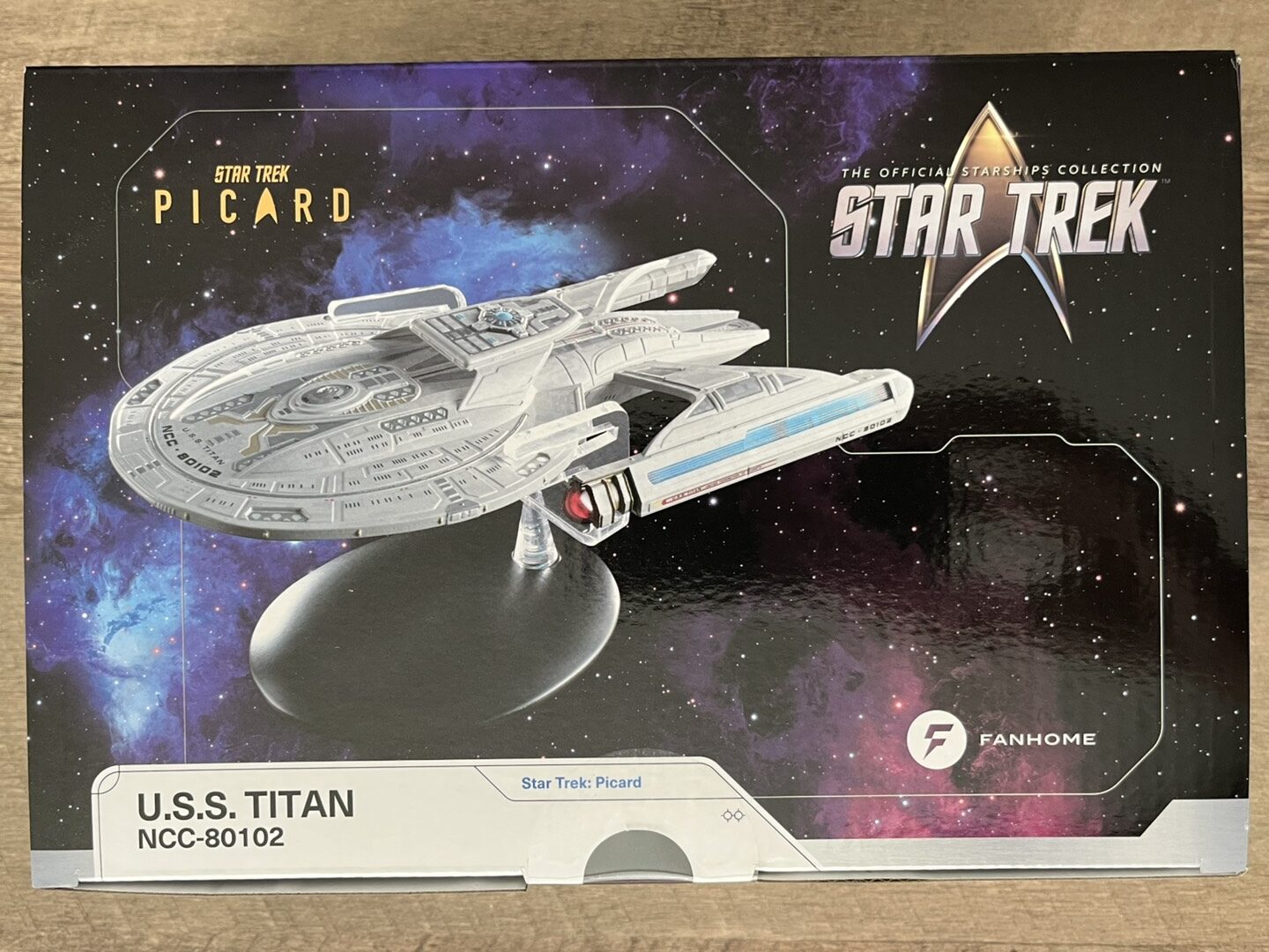 Fanhome Official Starships Collection USS Titan NCC-80102 Fanhome Official Starships Collection USS Titan NCC-80102