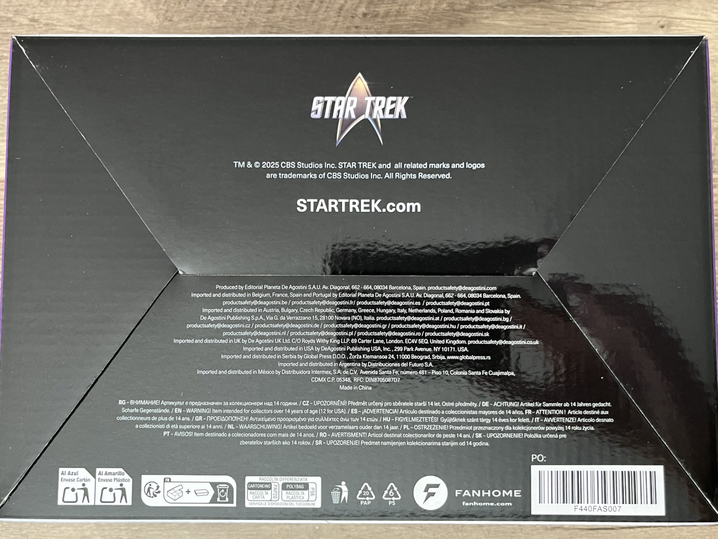 Fanhome Official Starships Collection USS Titan NCC-80102 Fanhome Official Starships Collection USS Titan NCC-80102